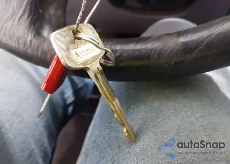 2001 Toyota Celica Gt из США, поврежденный, VIN JTDDR32TX10105596